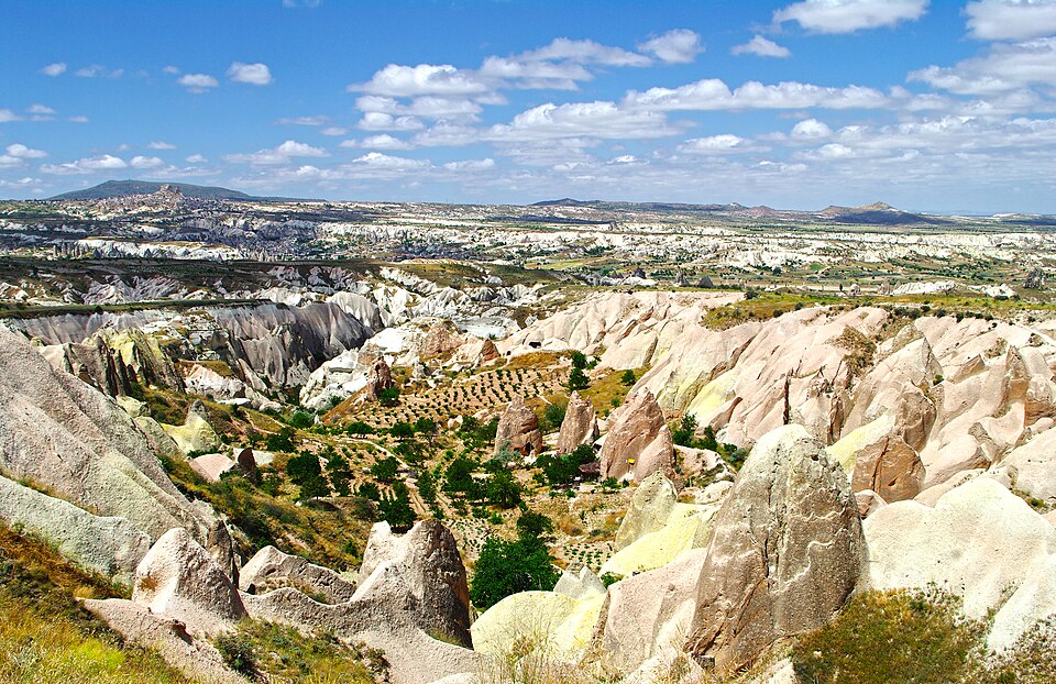 Rose and Red Valleys