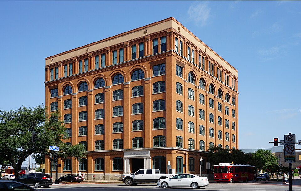 Sixth Floor Museum at Dealey Plaza