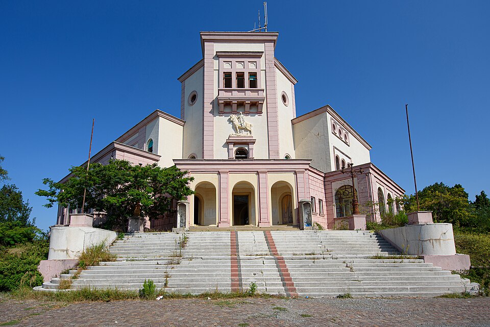 Vila krále Zoga