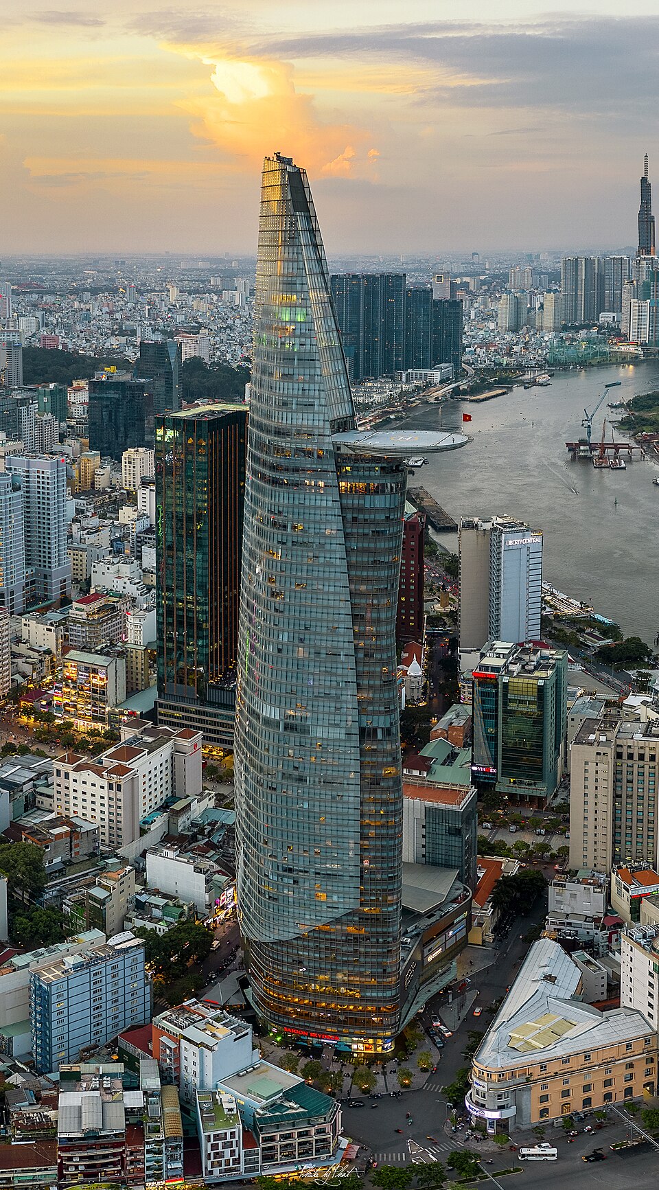 Bitexco and the city's skyline views