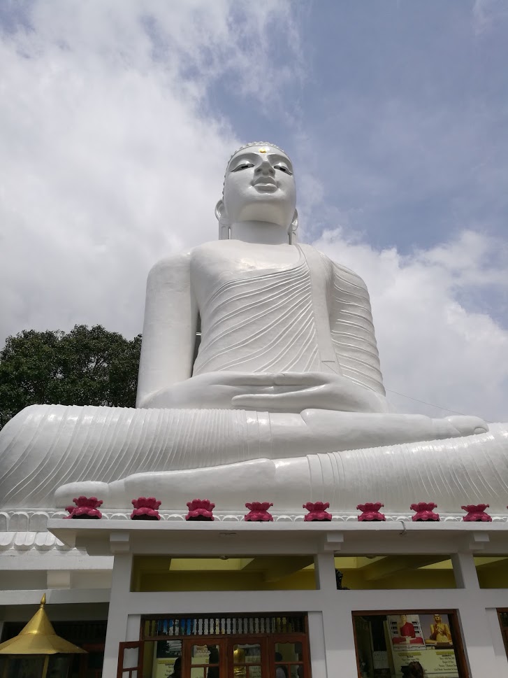Bahirawakanda Buddha Statue
