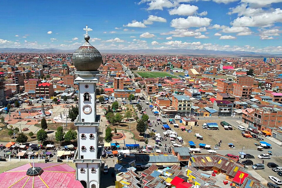 El Alto and the 16 de Julio Market