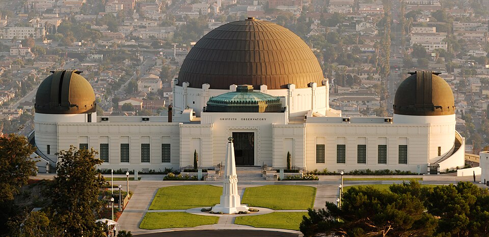 Griffith Observatory and the Hollywood Sign view
