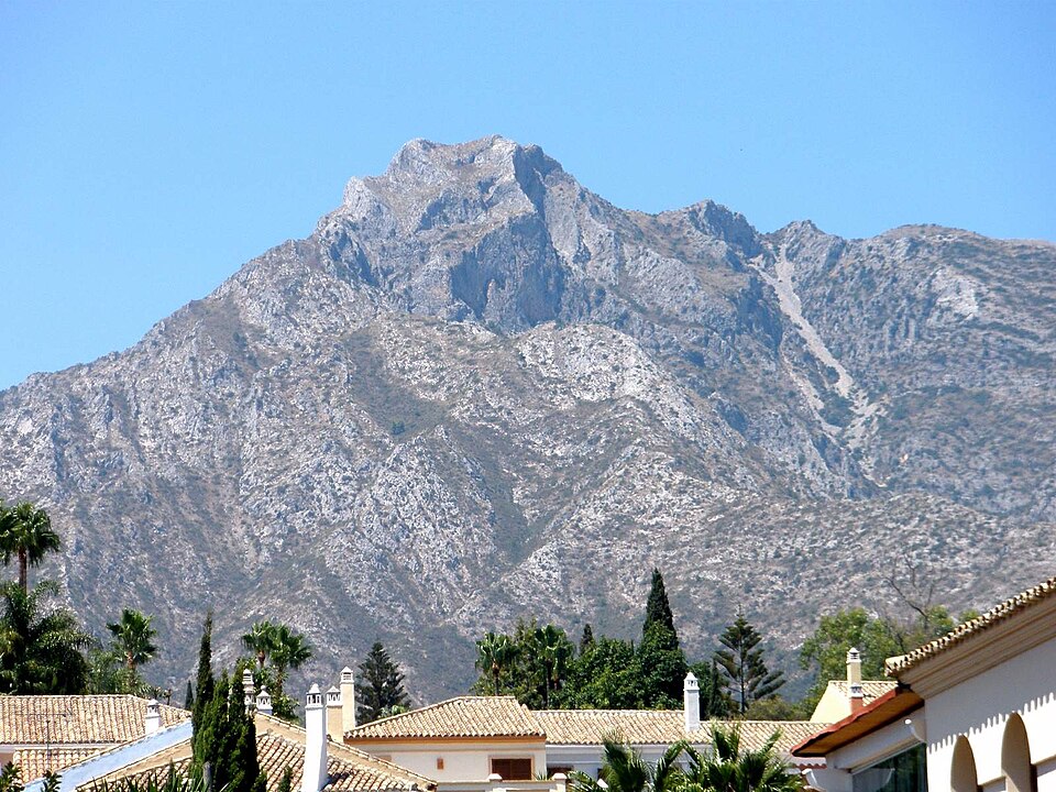 La Concha Mountain