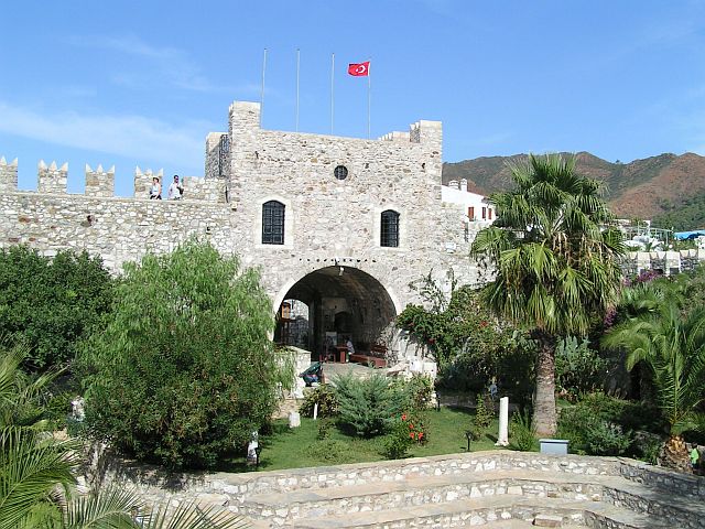 Hrad a staré město Marmaris