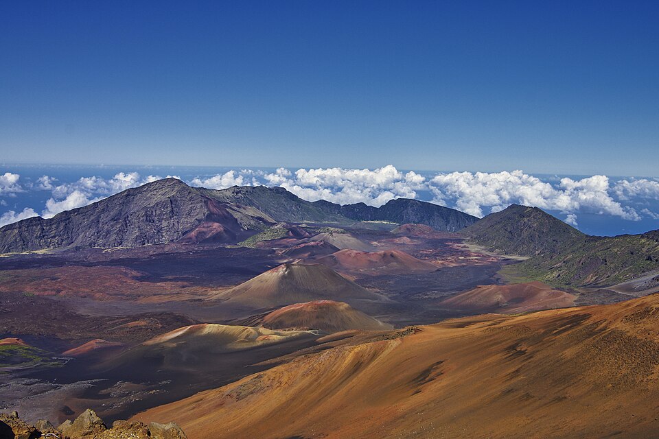 Haleakalā a východ slunce