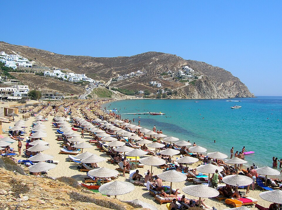 Pláže Elia a Agios Sostis