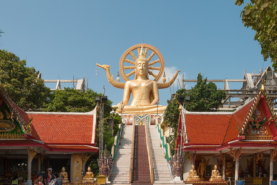 Velký Buddha (Wat Phra Yai)