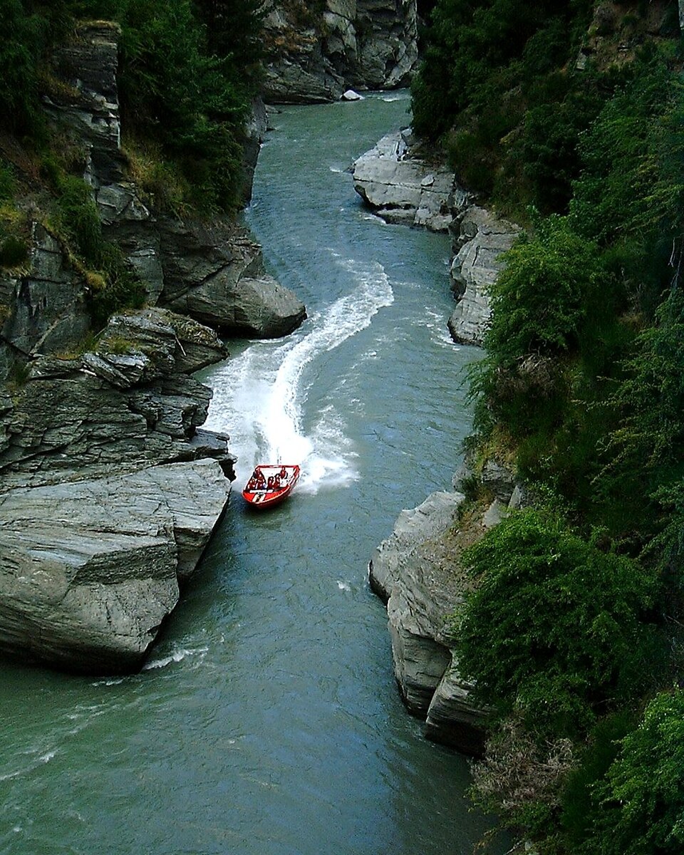 Shotover Jet