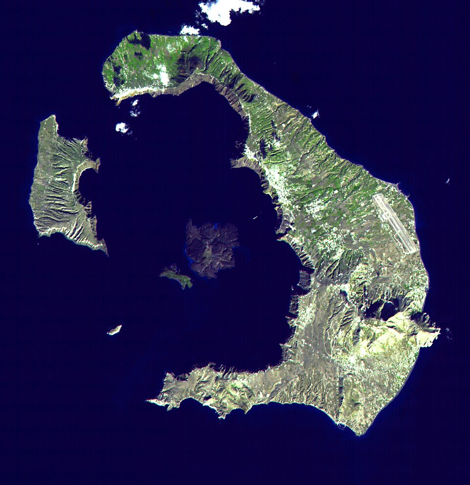 Nea Kameni a horké prameny