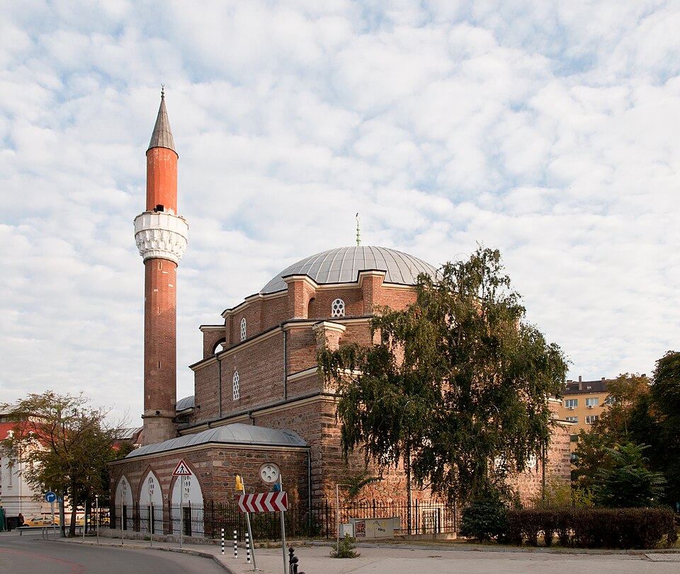 Banya Bashi Mosque and the mineral springs